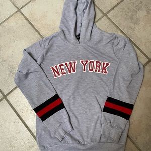 Grey New York sweatshirt